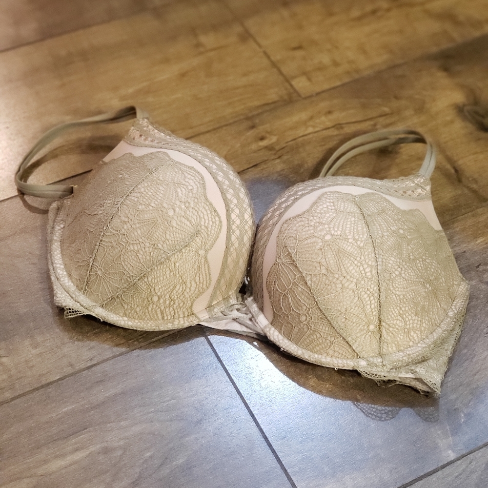 Victoria's Secret Bra